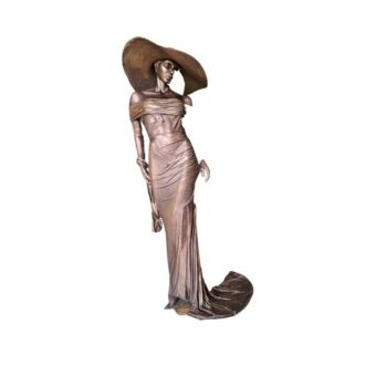Anneke – Bronze women with Cap
